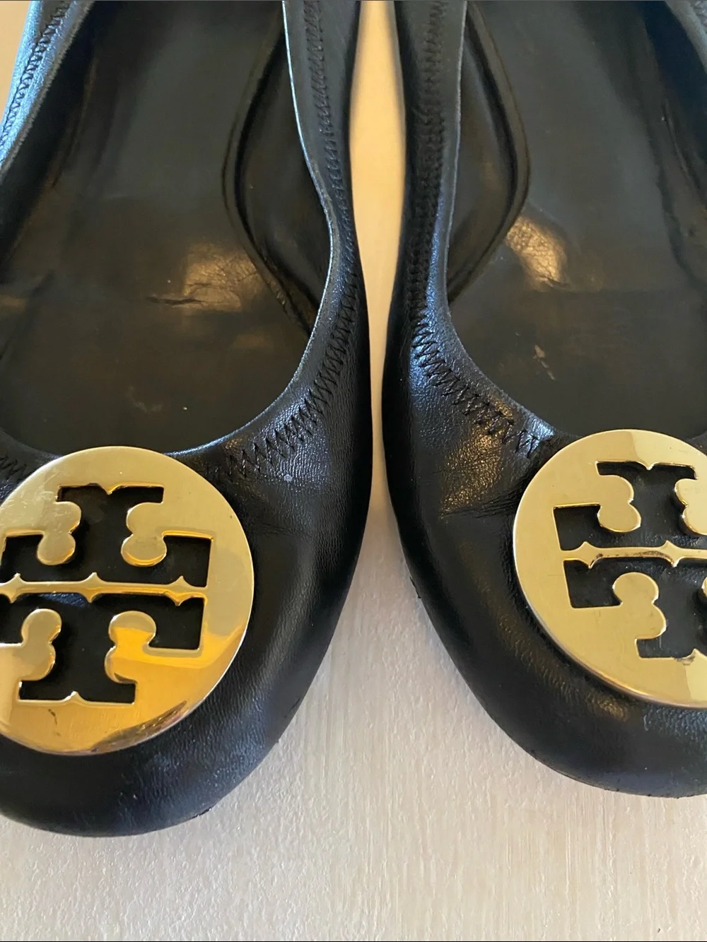 Tory Burch Black Leather Ballet Flats with Gold Logo Discs